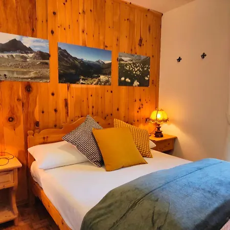 Apartment Nelida Myholidaylivigno *