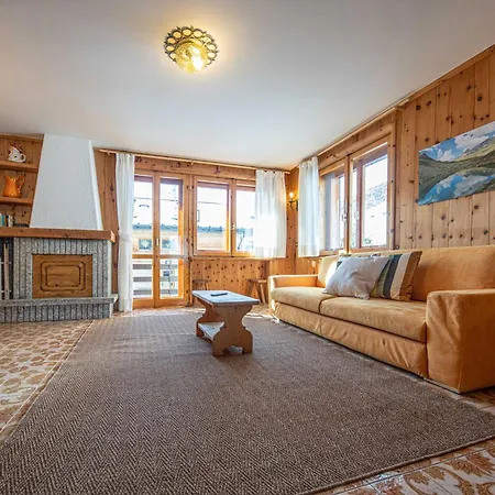 Nelida Myholidaylivigno * Livigno